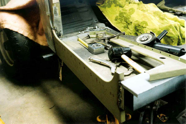 Outside rocker panel